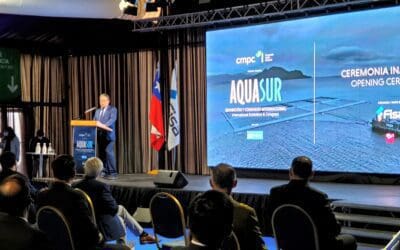 Alcalde Paredes destaca el rol de trabajadores salmoneros en XI AquaSur 2022