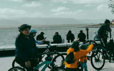 Dirección de Turismo realiza bike tour por el Paseo Costanera y el borde costero de Puerto Montt